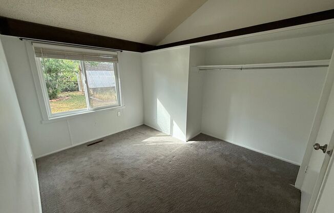 July 2026!!! Great house in S Boulder on quiet cul de sac