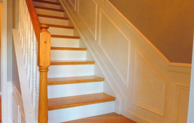 Ballantyne Village Townhome for Immediate Lease!