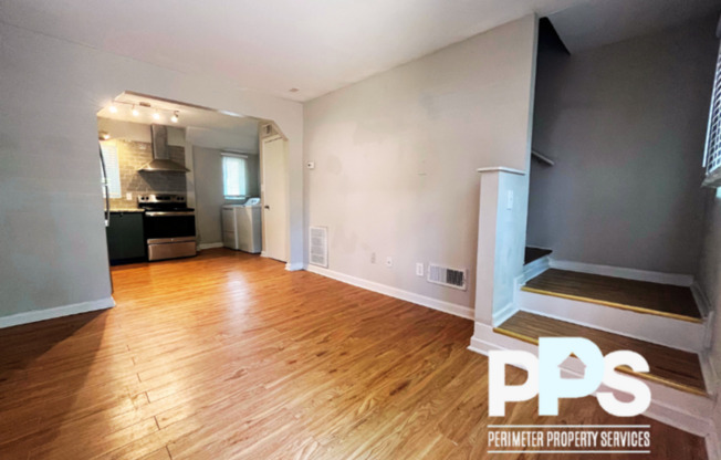 221 Lampkin Street NE
