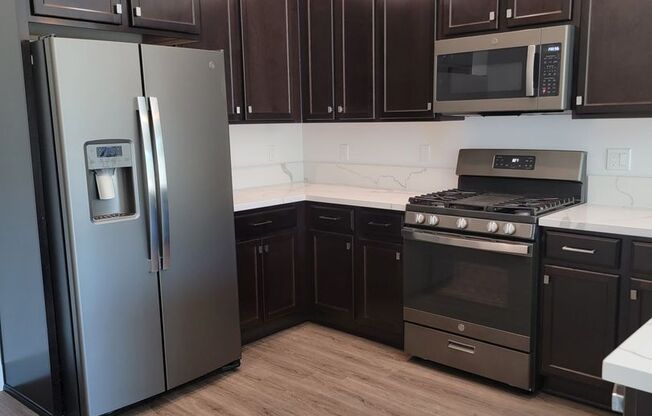 2 beds, 2.5 baths, 1,310 sqft, $2,450, Unit 114