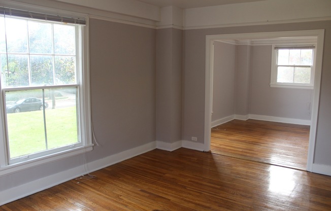 1 bed, 1 bath, 844 sqft, $1,425, Unit 1N