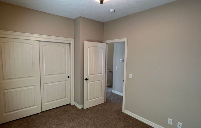 2 beds, 1 bath, 1,250 sqft, $1,795, Unit 615 - Unit 101 Duplex B1250