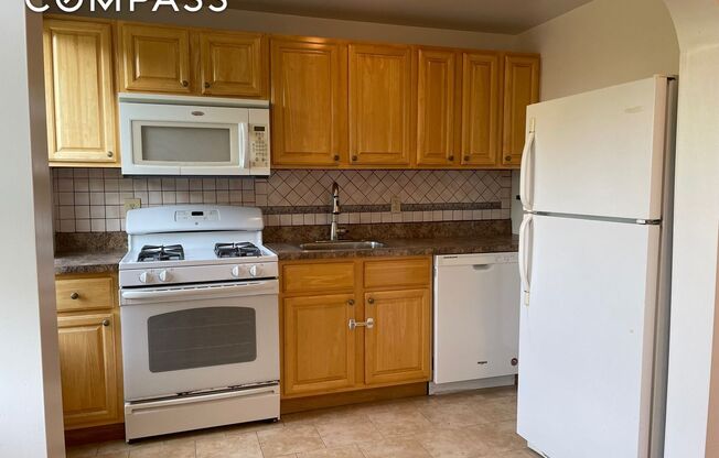 2 beds, 1 bath, 1,000 sqft, $3,550, Unit 3A