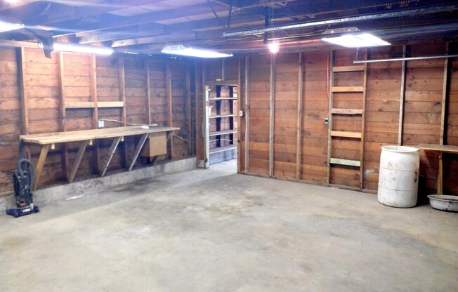 2121 5th Ave