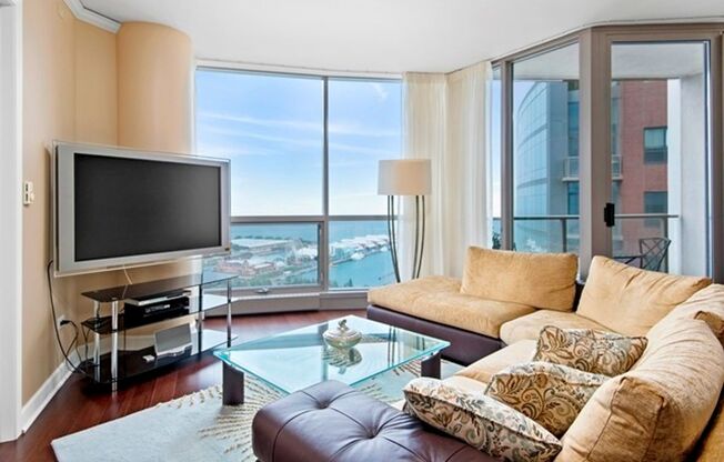 Stunning 3b3b Condo Unit in Highly Desired Lake Shore East