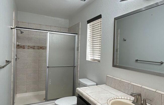 2 beds, 2 baths, $2,600