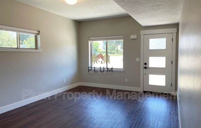 2795 Hamilton Way