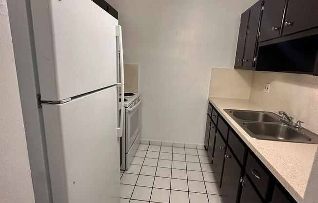 1 bed, 1 bath, 800 sqft, $1,600, Unit 3