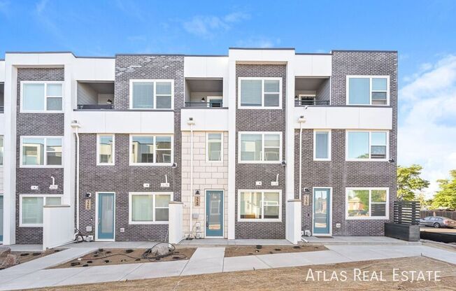 328 GENEVA ST