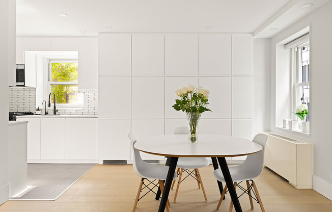 3 beds, 3 baths, $20,000, Unit 11BC