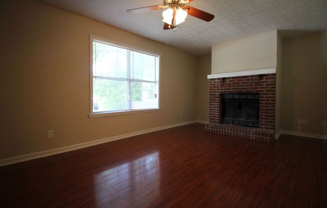 3 beds, 2.5 baths, $1,495