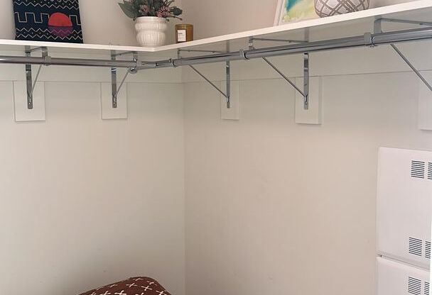 1 bed, 1 bath, 730 sqft, $3,000, Unit 889 Francisco St, UNIT 2402