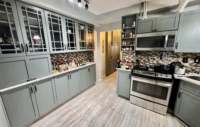 1662 Commonwealth Ave 14
