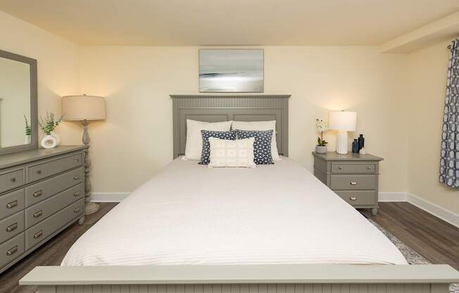 Colony Hill Apartments & Townhomes