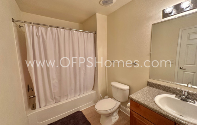 2 beds, 2.5 baths, $1,600