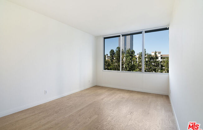 2 beds, 2 baths, 1,080 sqft, $4,850, Unit 708