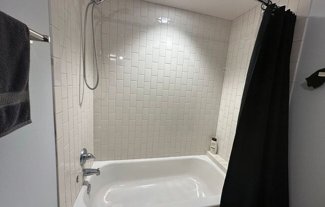 1 bed, 1 bath, 583 sqft, $2,300, Unit 506