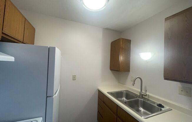 111 S Platten St