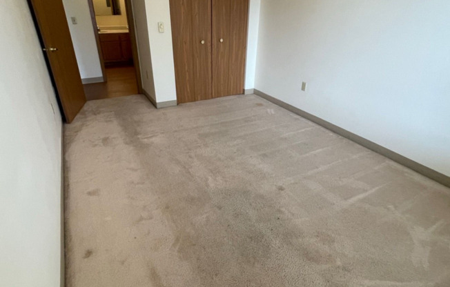 2 beds, 1 bath, 1,000 sqft, $975, Unit TE218X-237