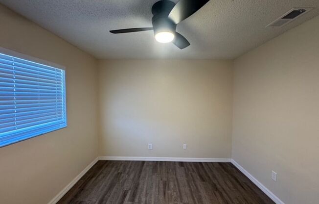 2 beds, 2 baths, $1,800, Unit Unit A