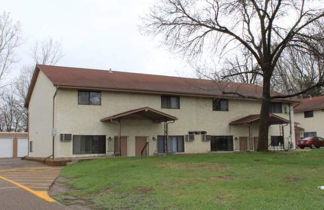 1419 Case Ave East