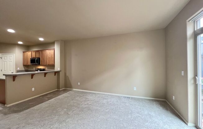 2 beds, 2.5 baths, $1,945