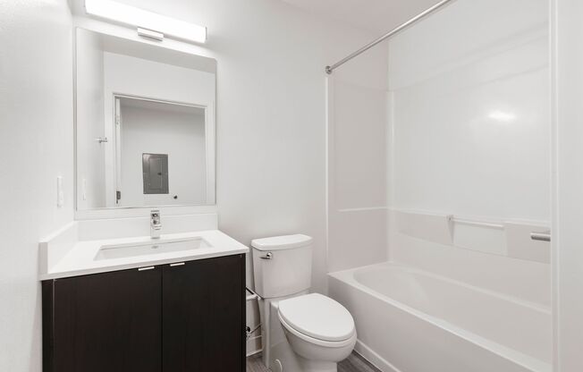 Studio, 1 bath, 320 sqft, $1,195, Unit 701