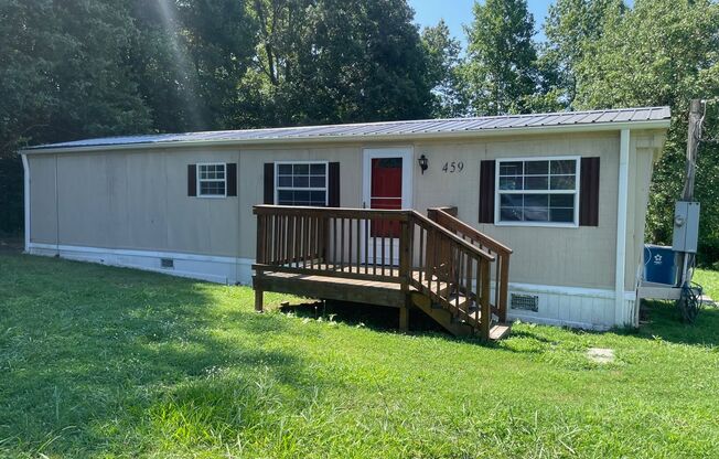 2 bed 1 bath mobile home in Franklinville! $900 RENT $900 DEPOSIT