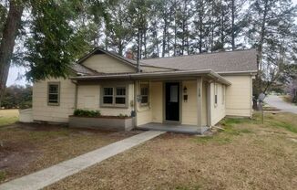 2 beds, 2 baths, $1,525