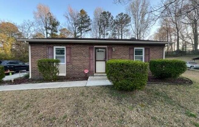 1112 HAZELNUT DR