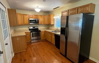 3 beds, 2 baths, $1,400