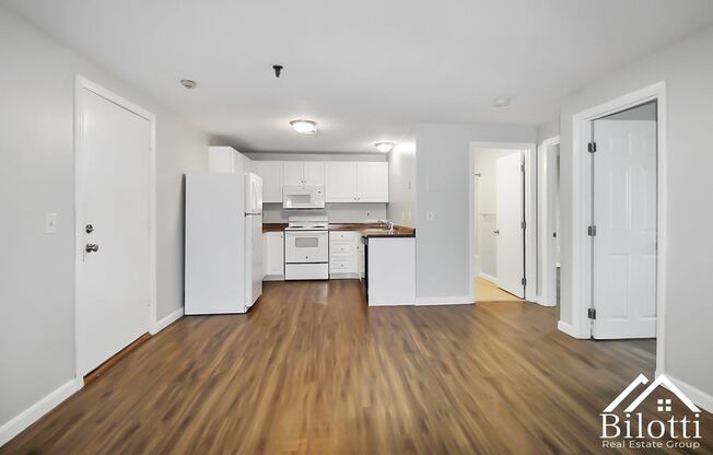 2 beds, 1 bath, 750 sqft, $1,475, Unit 108