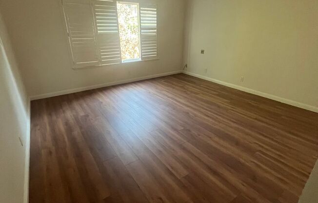 1636 BRENTWOOD LN