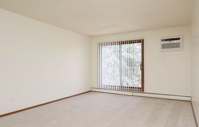 2 beds, 1 bath, 1,000 sqft, $1,425, Unit 840-303