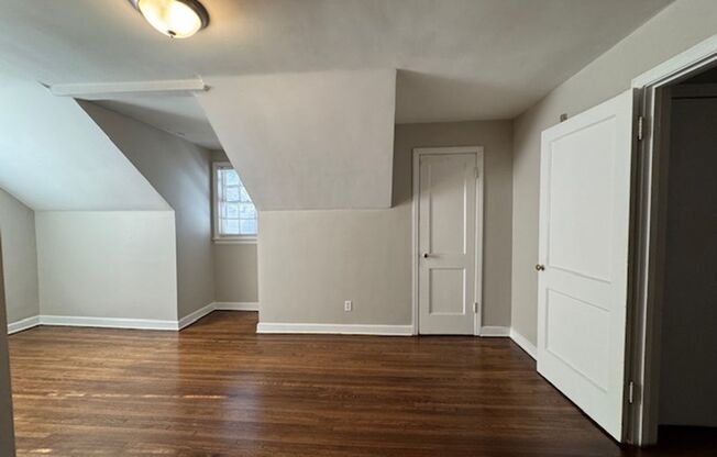 1 bed, 1 bath, 700 sqft, $750, Unit 332