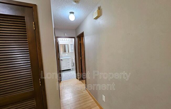 12612 NE PRESCOTT DR