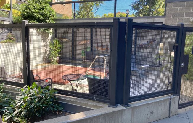 1 bed, 1 bath, $2,275, Unit Unit 461