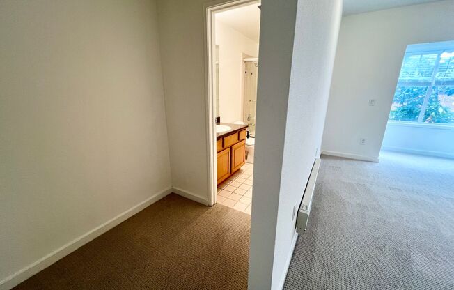 900 Van Ness Ave