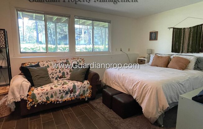 2 beds, 1 bath, $1,499