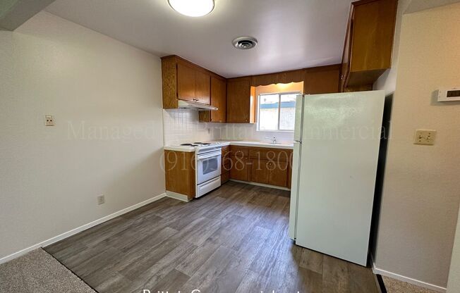 Capitol Avenue (2316)