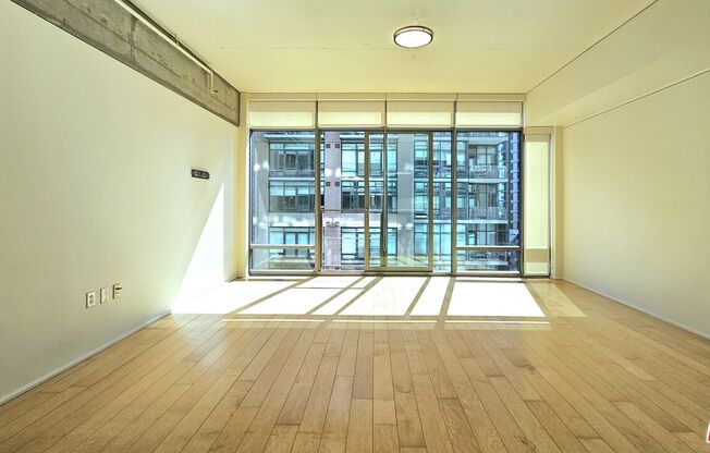 1 bed, 1 bath, 870 sqft, $2,750, Unit 1005