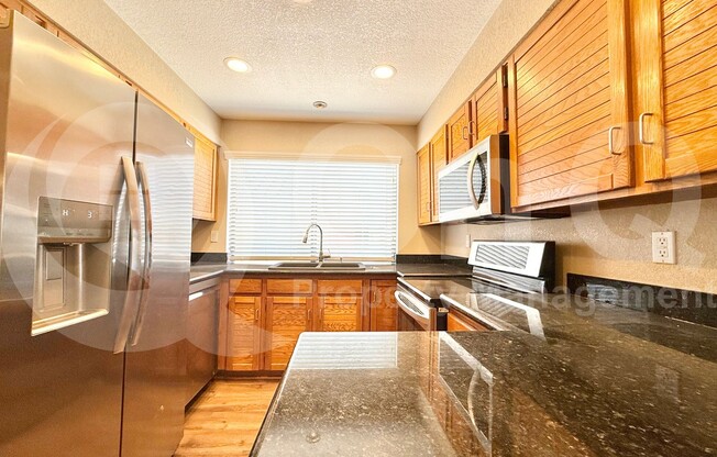 154 W 5TH Street
