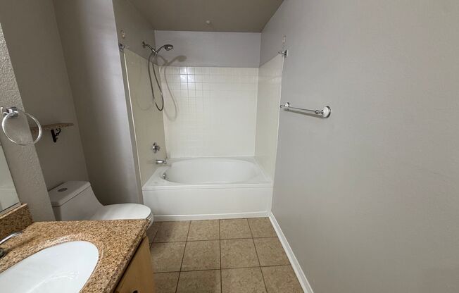 1 bed, 1 bath, $2,100, Unit # 722