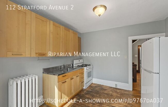 112 STRATFORD AVE