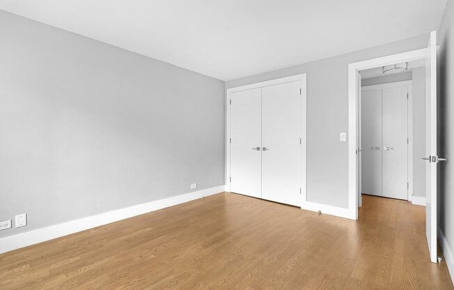 1 bed, 1 bath, $4,300, Unit 12G