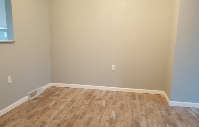 Spacious 3 Bedroom, 1 Bath Townhome in Havre de Grace, MD!