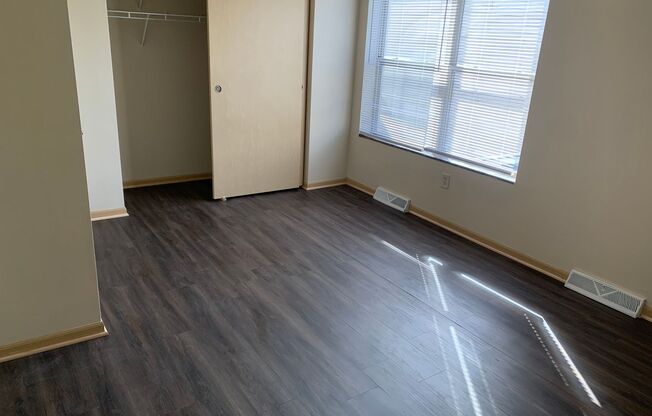 2 beds, 2 baths, 1,250 sqft, $1,355, Unit PHV - 2217