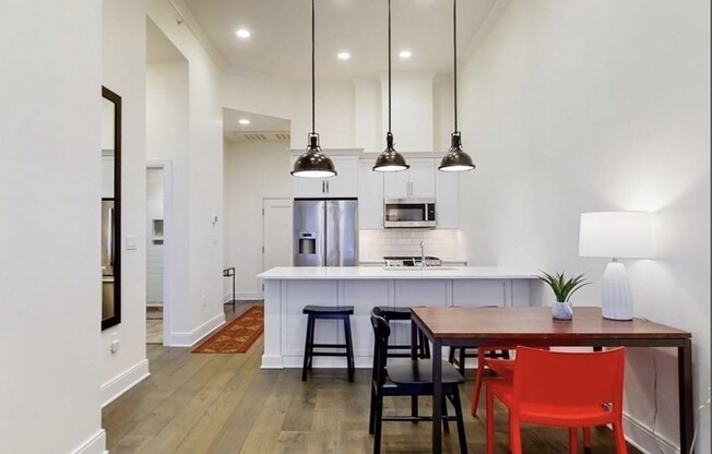 353 SUMMER ST