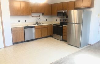 1414 Croxton