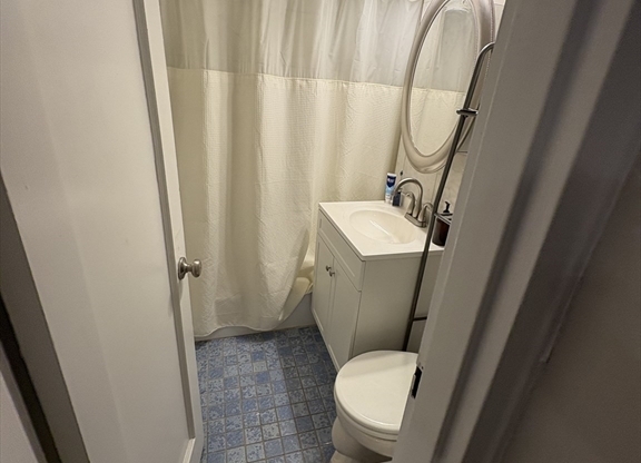 1 bed, 1 bath, 480 sqft, $3,200, Unit 3D